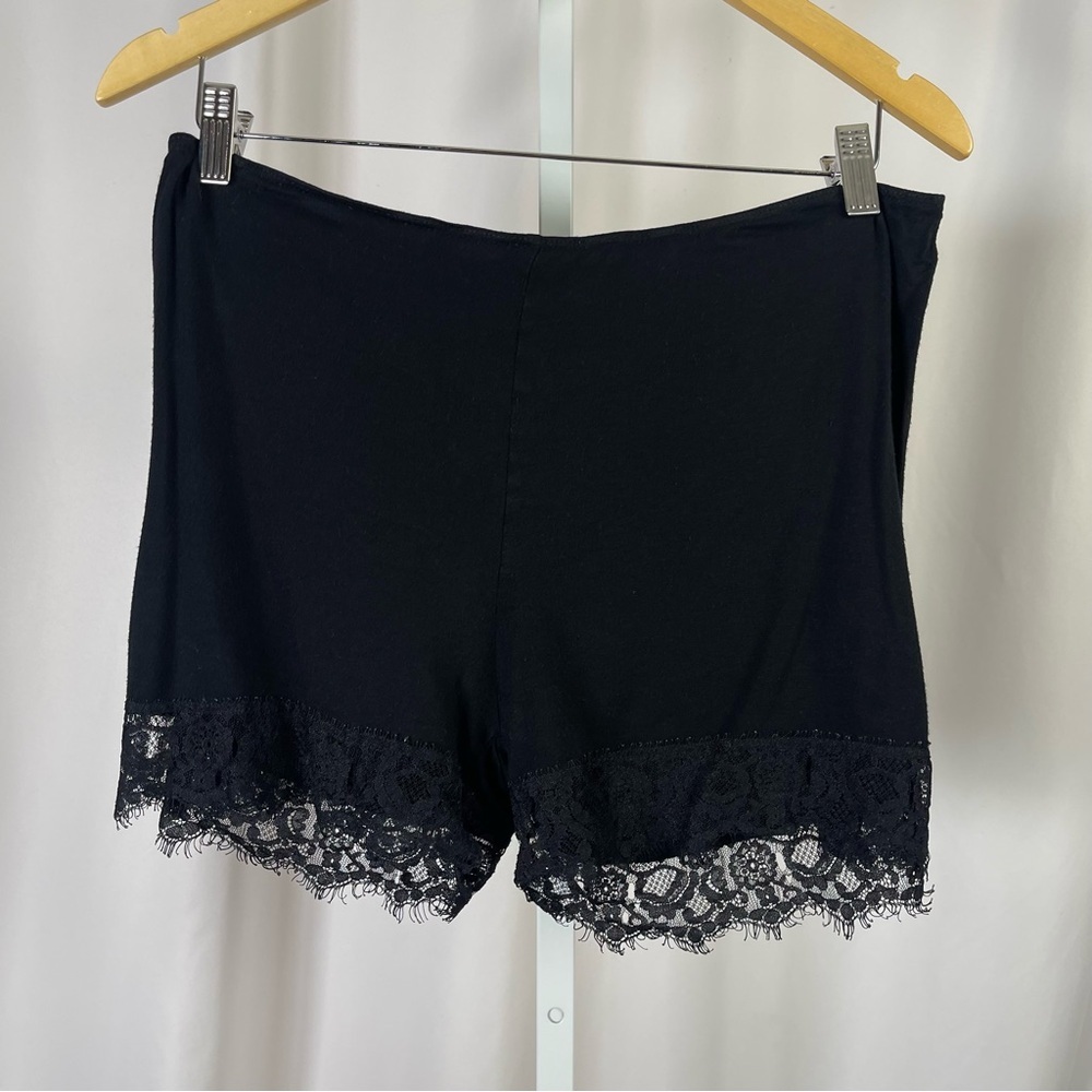 Pinkblush Medium Black Lace Trim Shorts Maternity Postpartum Buttery Soft